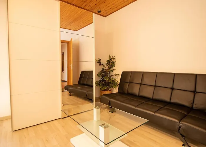 Miraflor Betty By Apartmán *